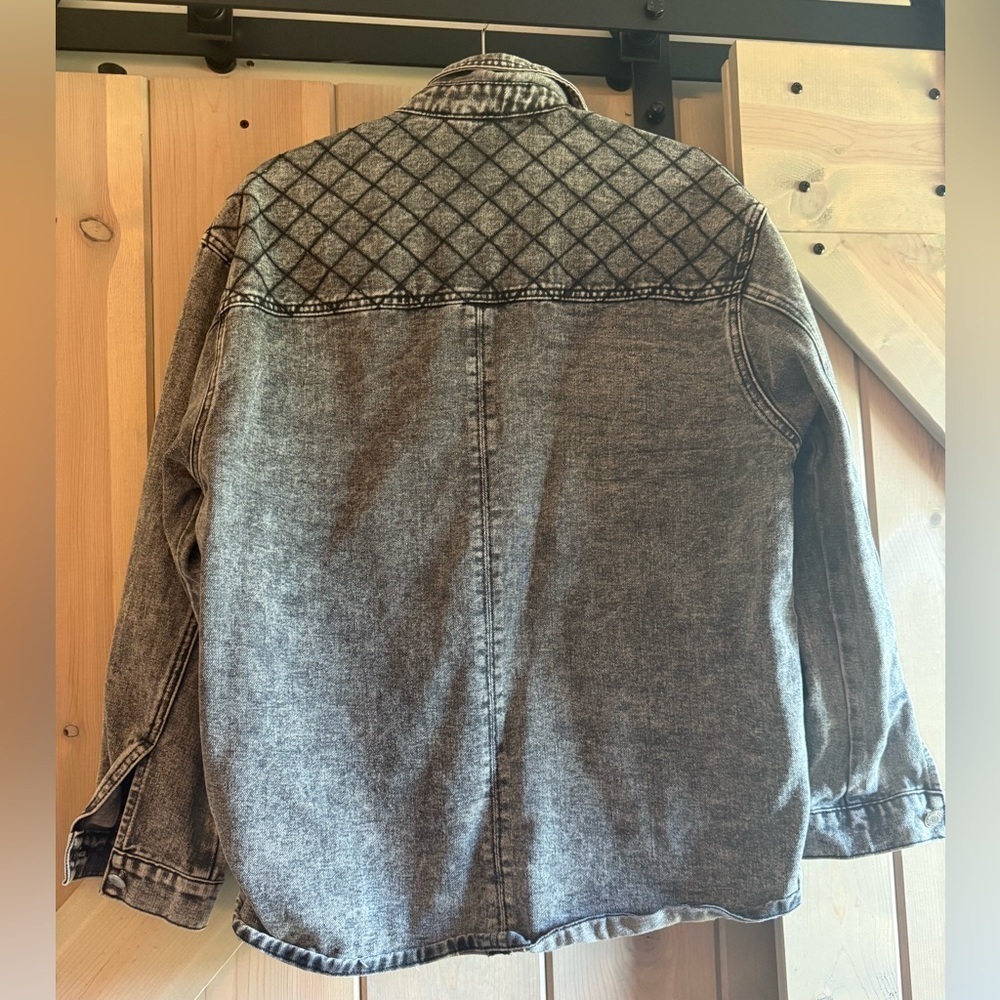 NEW Elan Washed Black Denim Shacket - Picture 7 of 7